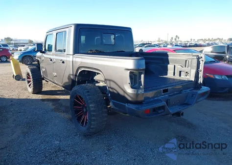 2021 Jeep Gladiator California Edition 4X4 from USA, damaged, VIN 1C6HJTAG1ML552552